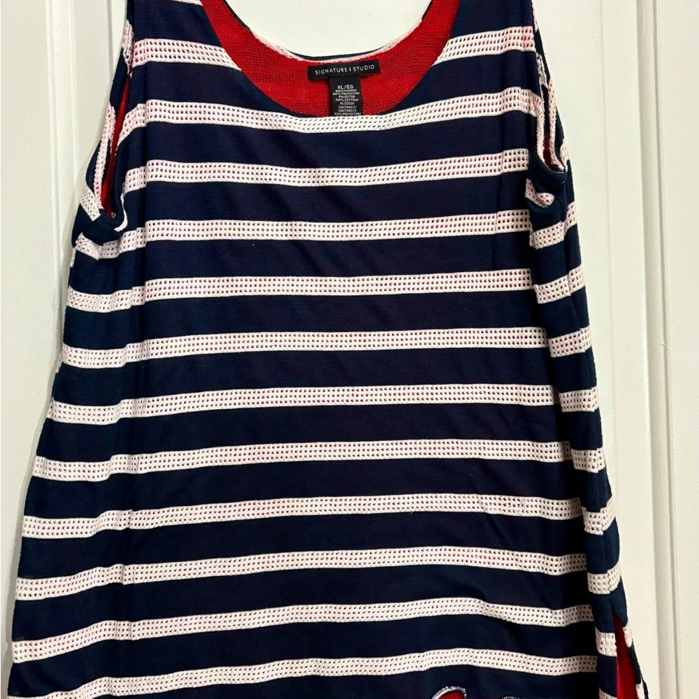 Striped Navy and Red Sleeveless Top - Picture 2 of 4